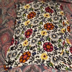 Flower 🌸 🌺 Fashion Light weight Scarf 🧣